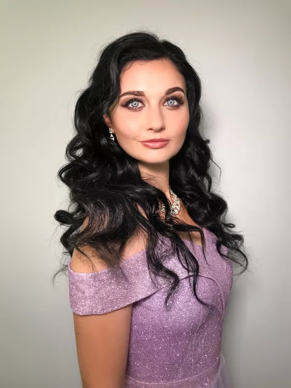 Anastasia Krasota - визажист/бровист в Stella Beauty Bar фото 1