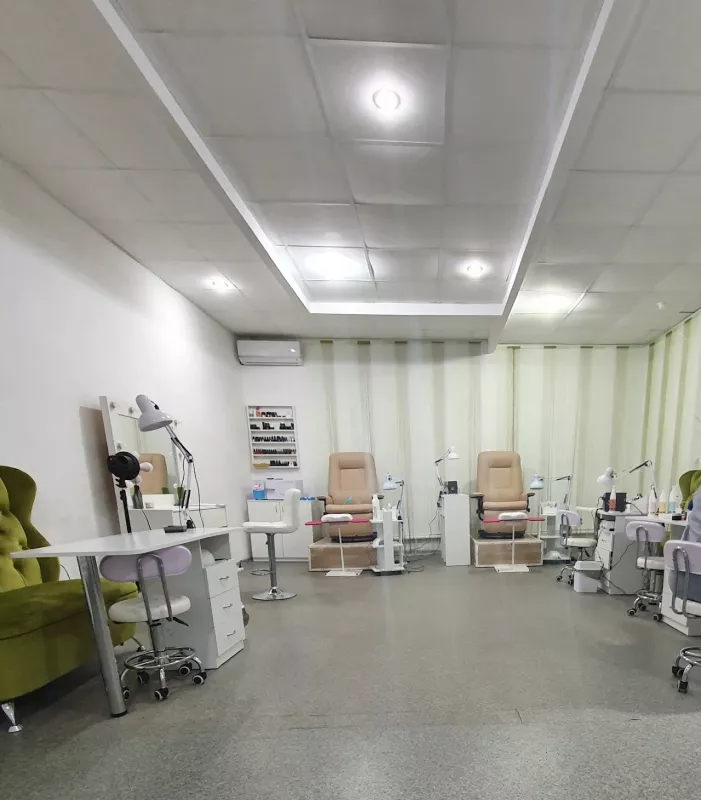 Bambola nailroom фото 1