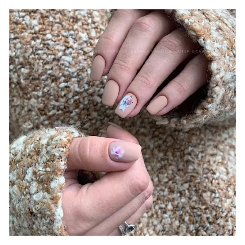 CAPSULA nail фото 1