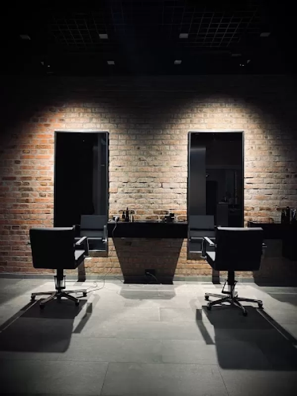 Aes th Studio фото 1