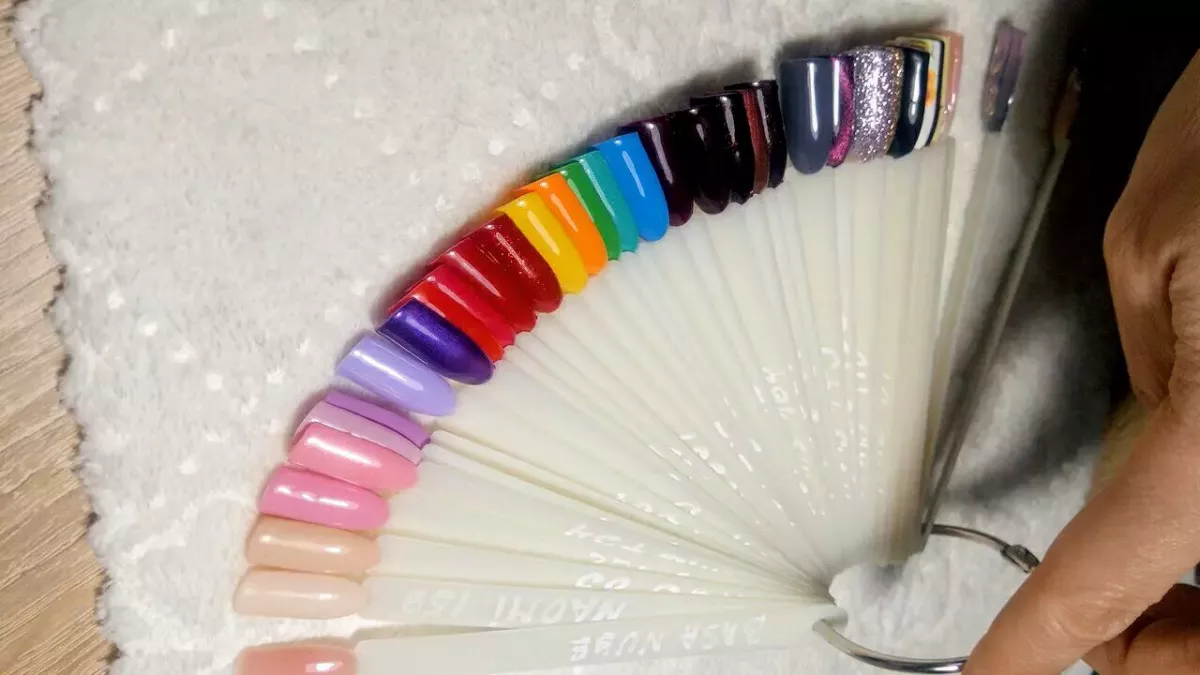 Manicure (Ногтевой сервис) фото 1