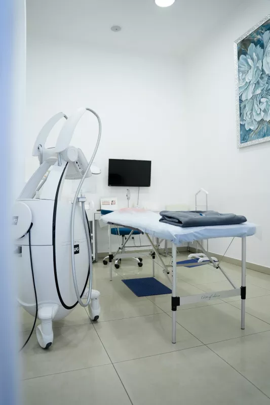 Косметологичная клиника Adassa Medical Clinic фото 1