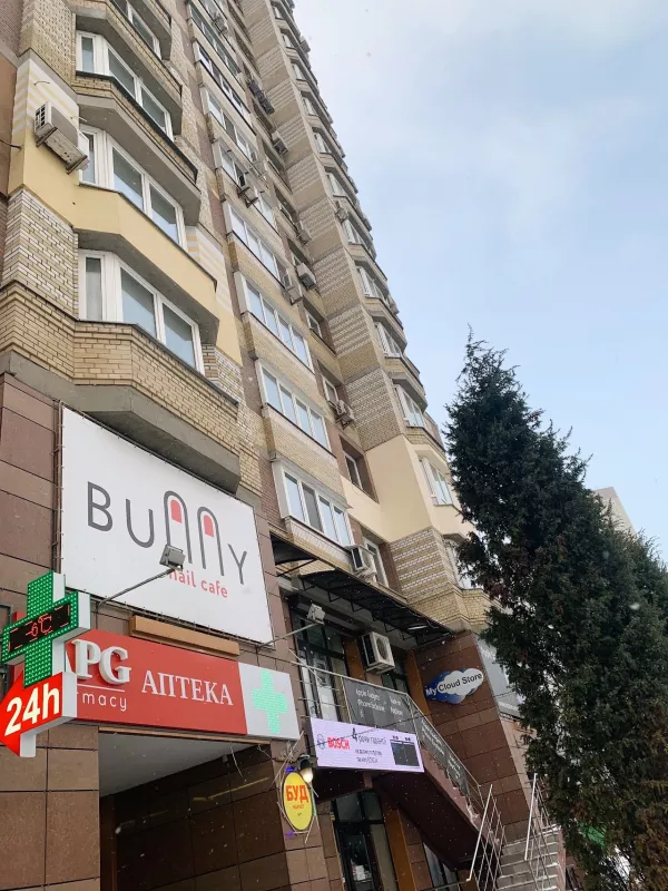 Bunny nail cafe Позняки фото 1