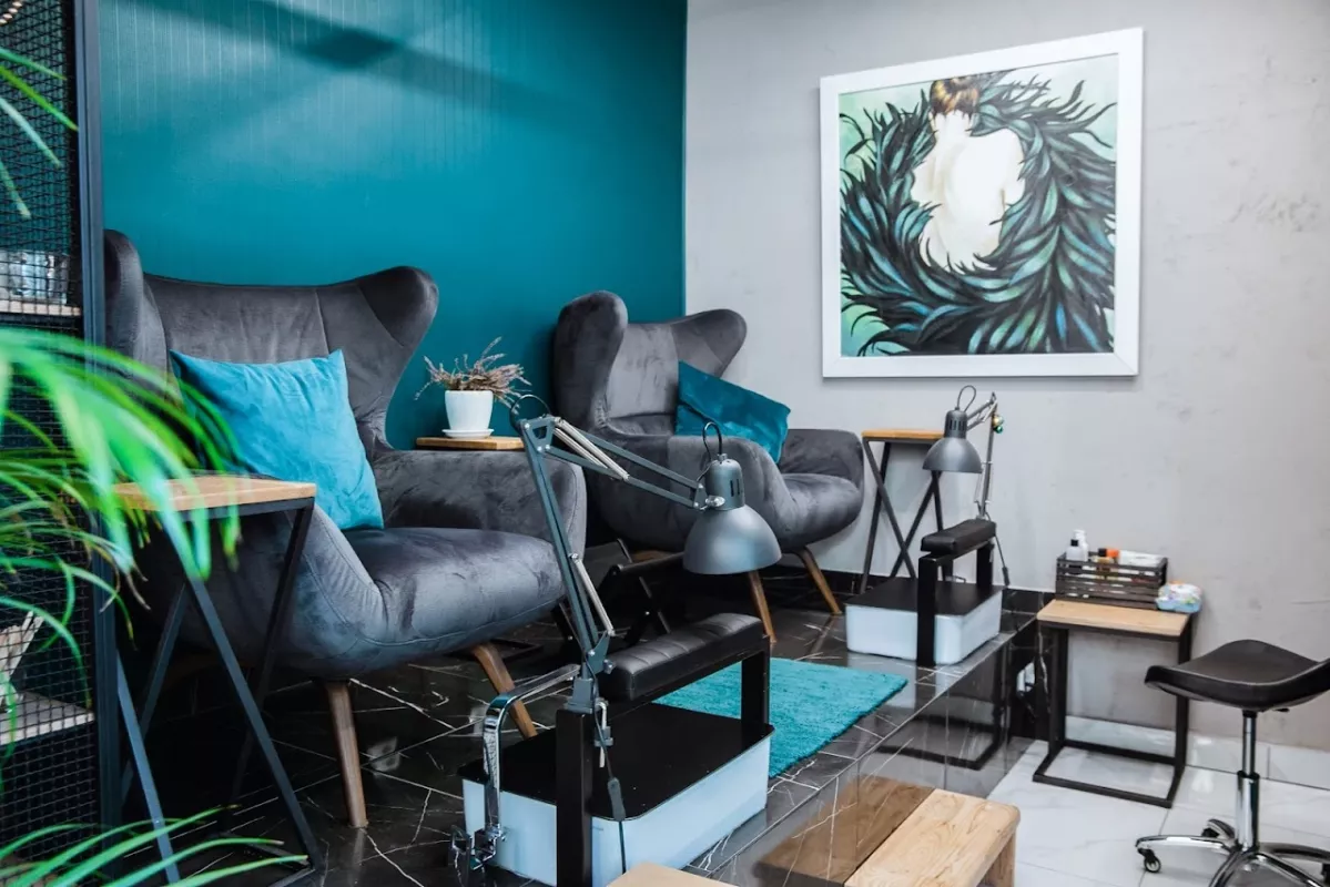 N1 NAIL STUDIO & SCHOOL НАТАЛІЇ НЕДОЛУЖКО фото 1