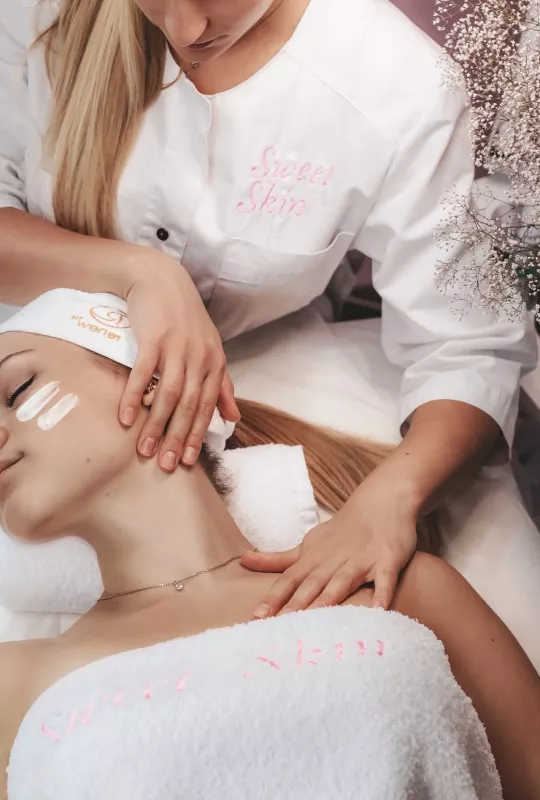 Косметологія, масаж обличчя та депіляція Київ. Студія Sweet Skin фото 1