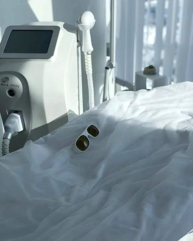 Салон лазерної eпіляції "Laser Estetics" Київ (м. Славутич) фото 1