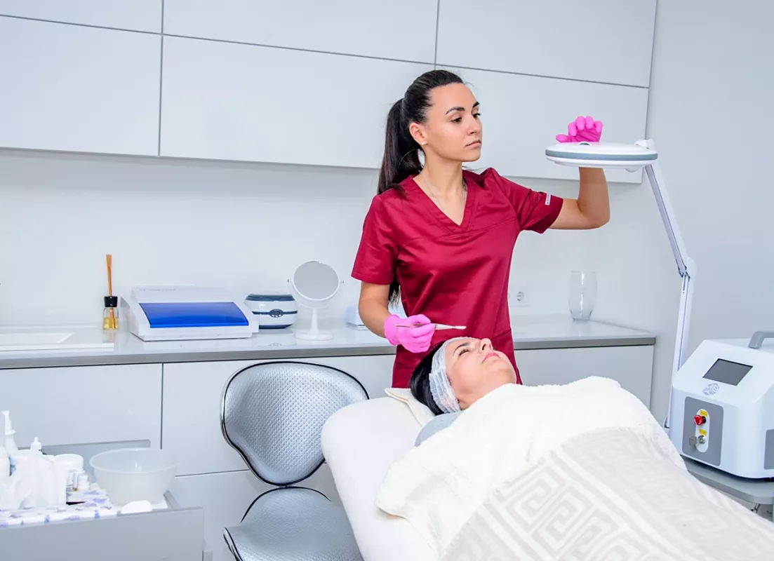The Cosmetology: косметологический кабинет. Аппаратная косметология фото 1