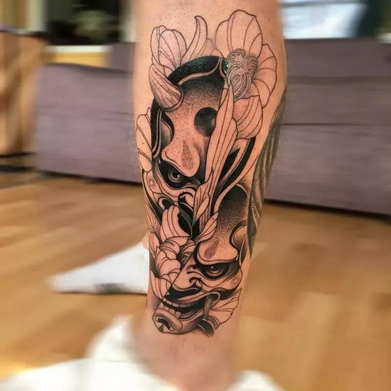 VeAn Tattoo and Piercing Left фото 1